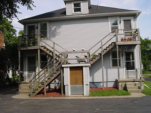 2nd image of 1510 Golden Ave APT 4
