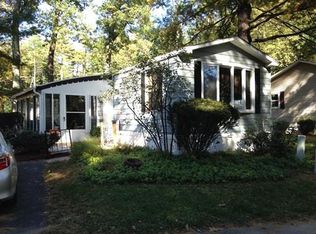 18 Johns Dr, Westfield, MA 01085