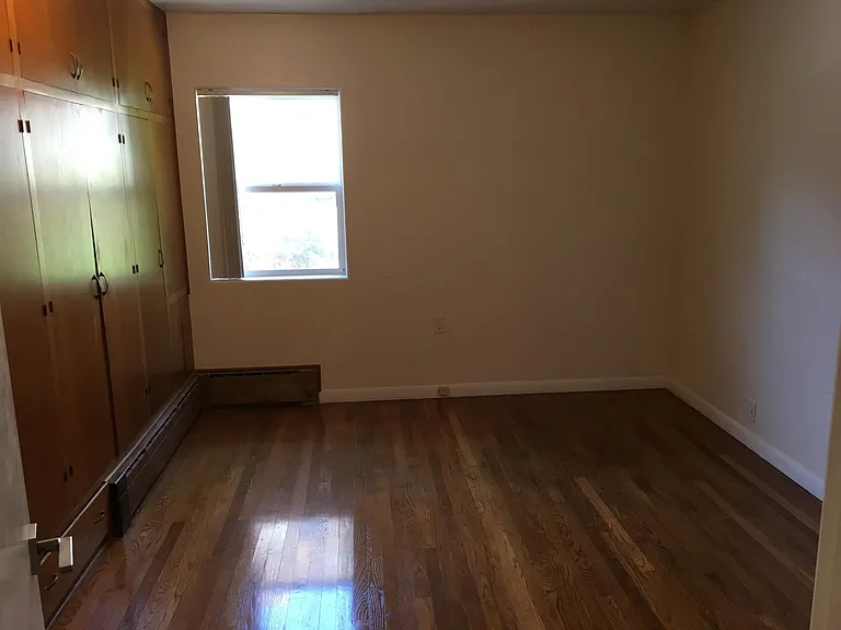 Extra Bed Room