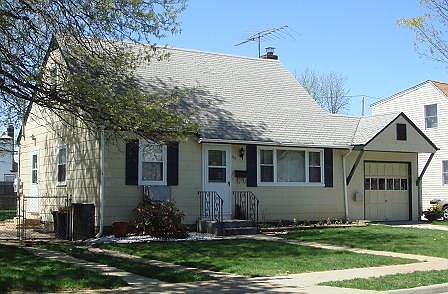 2nd image of 170 Cottage Blvd