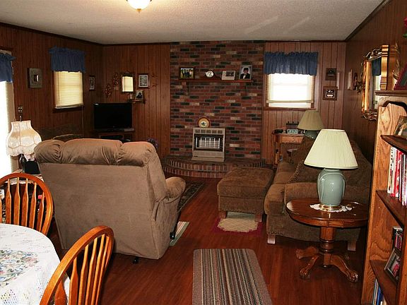 5th image of 816 Hollow Creek Dr
