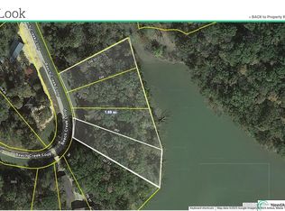 1 Beech Creek Loop, Clifton, TN 38425