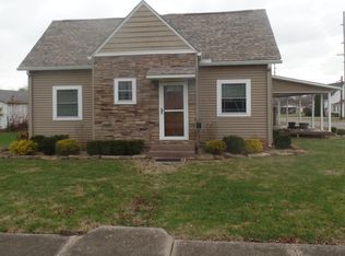 709 9th St NE, Linton, IN 47441