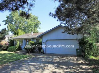 13110 SE Cooper St, Portland, OR 97236