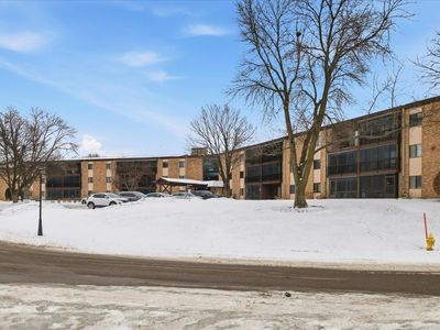 2680 Oxford St N APT 125, Roseville, MN, 55113