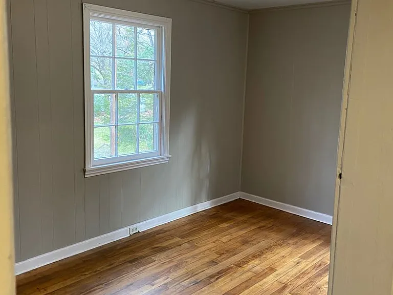27 Stuart Dr — Photo 22