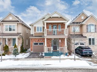 915 Penson Cres, Milton, ON L9T 8Z8