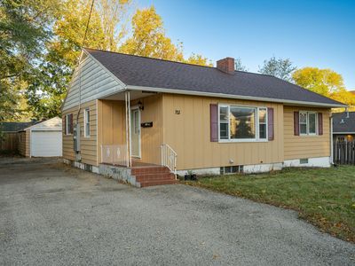 121 18th Ave NW, Rochester, MN, 55901