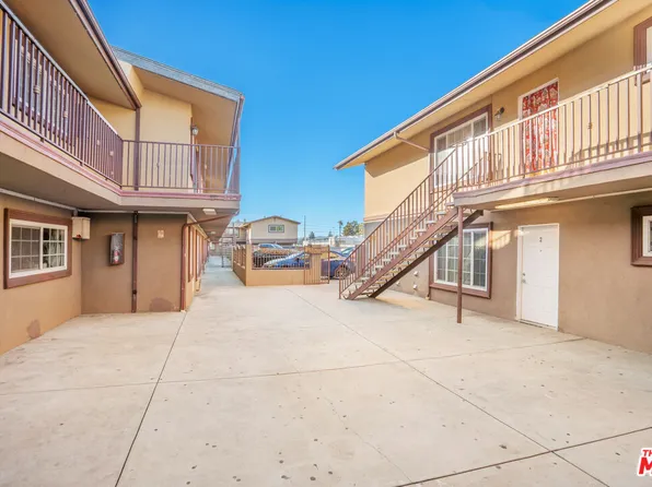 6653 Darby Ave, Reseda, CA 91335