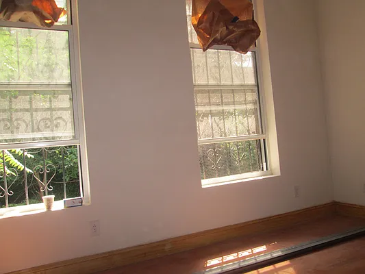 Rented by The Hamilton Group | media 10