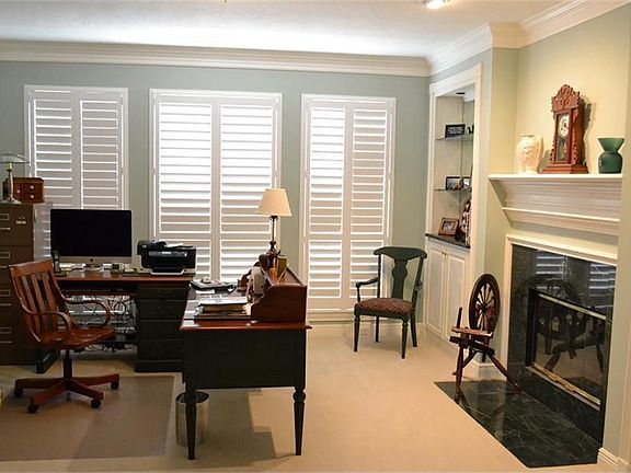 3rd image of 15406 Oakmont Club Ct