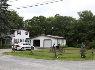 12 Rolling Rock Trl, South Kingstown, RI 02879