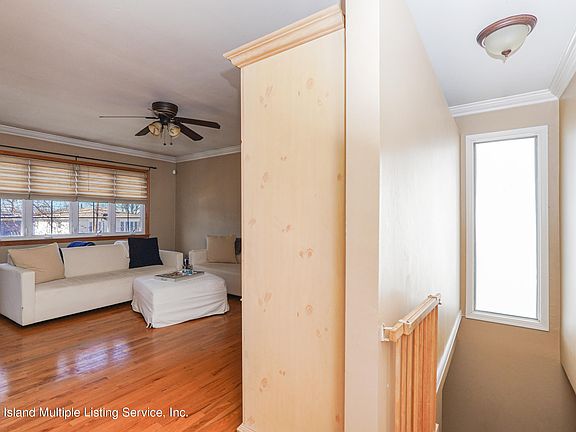 5th image of 223 Hawthorne Ave
