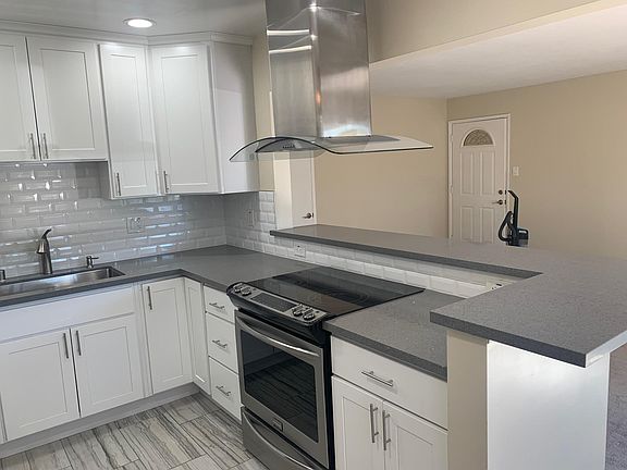 5th image of 326 Camille Ct APT 3