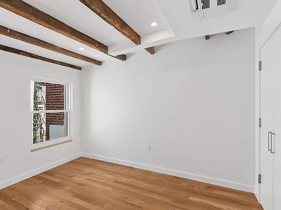 3rd image of 64 Greenwich Ave #3