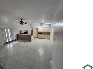 948 SW 49th Ter #A, Fort Lauderdale, FL 33317