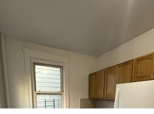 34 Van Cortlandt Park Ave 2S-FLR 2, Yonkers, NY 10701