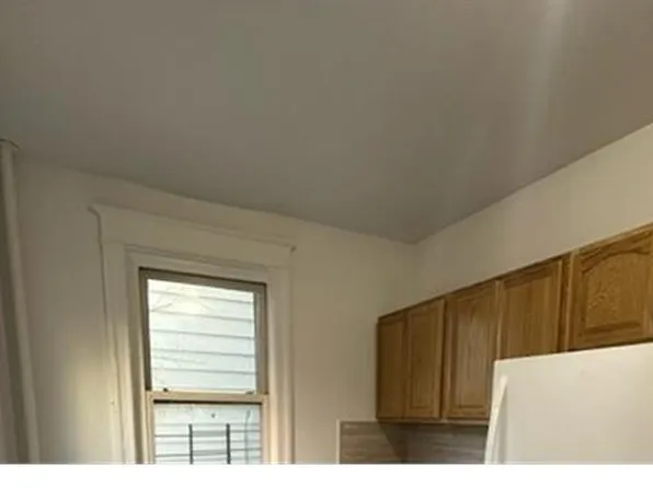 34 Van Cortlandt Park Ave, Yonkers, NY