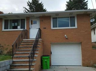 10709 Mountview Ave, Garfield Heights, OH 44125