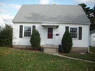 1st image of 418 Belmont St