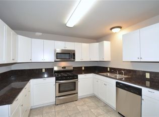 904 Rocky Dell Rd NE, Gravette, AR 72736