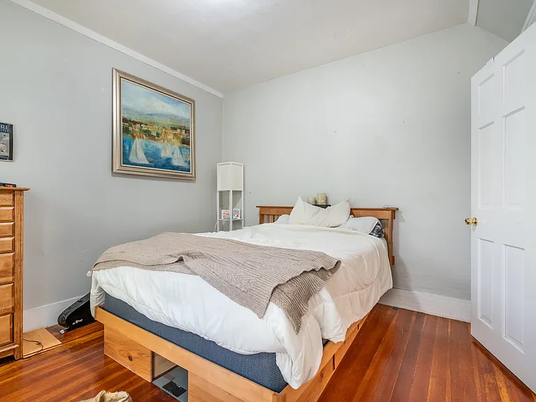 27 Paulina St #1 — Photo 14