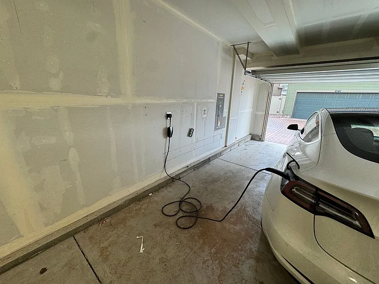 6153 Callan Dr — Photo 31