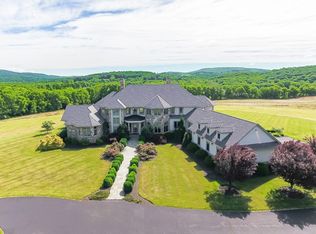 2514 Hickory Ln, Coopersburg, PA 18036