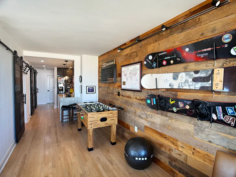 415 Newark St #6B — Photo 5