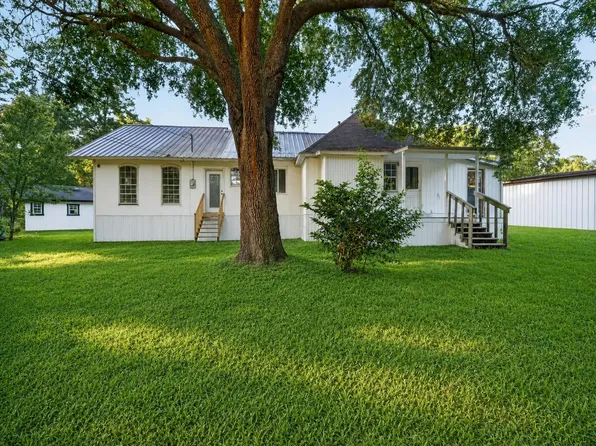 20696A Brazos Dr, New Caney, TX 77357