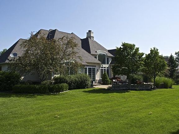 5th image of 6825 Macneil Dr