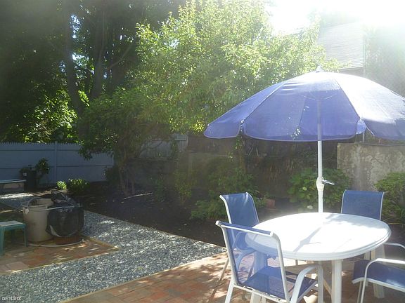 landlord_building_photo_56776043_9