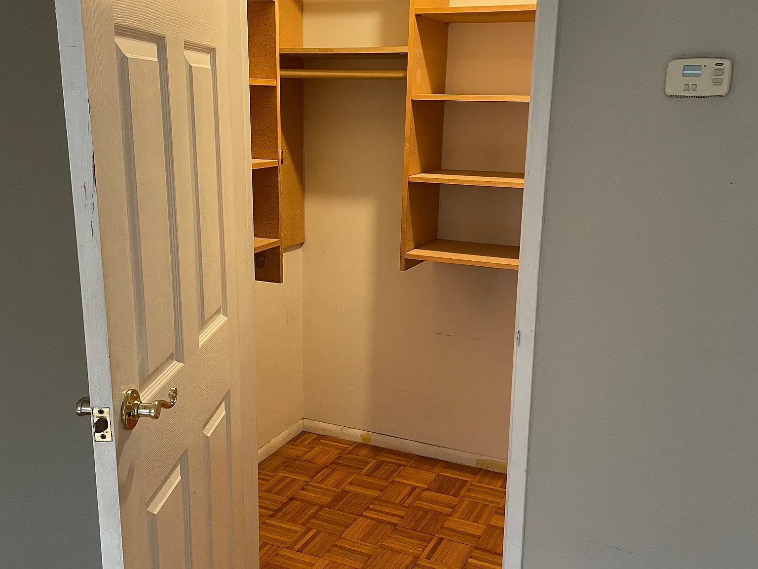 2 bed, 1120 sqft, $4,400 — Photo 4