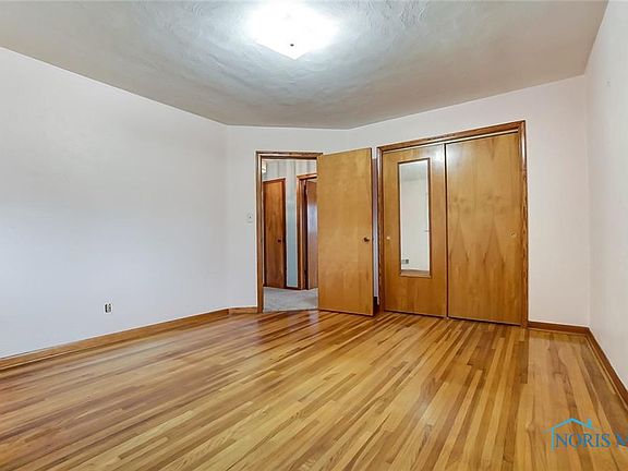4th image of 217 Birch Dr