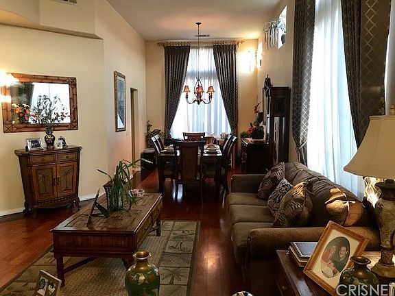 2nd image of 23714 Oakhurst Dr