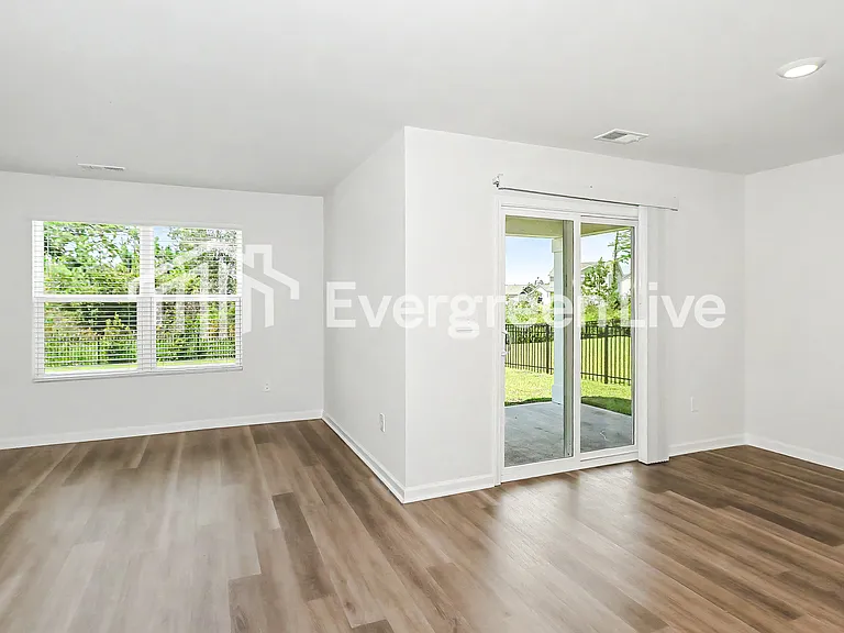 1212 Beechridge Ct — Photo 4