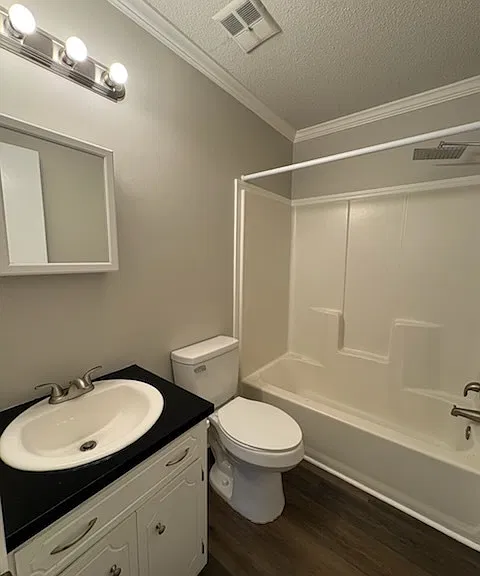 615 Linden St #4 — Photo 15