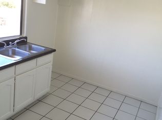 6626 California Ave, Bell, CA 90201