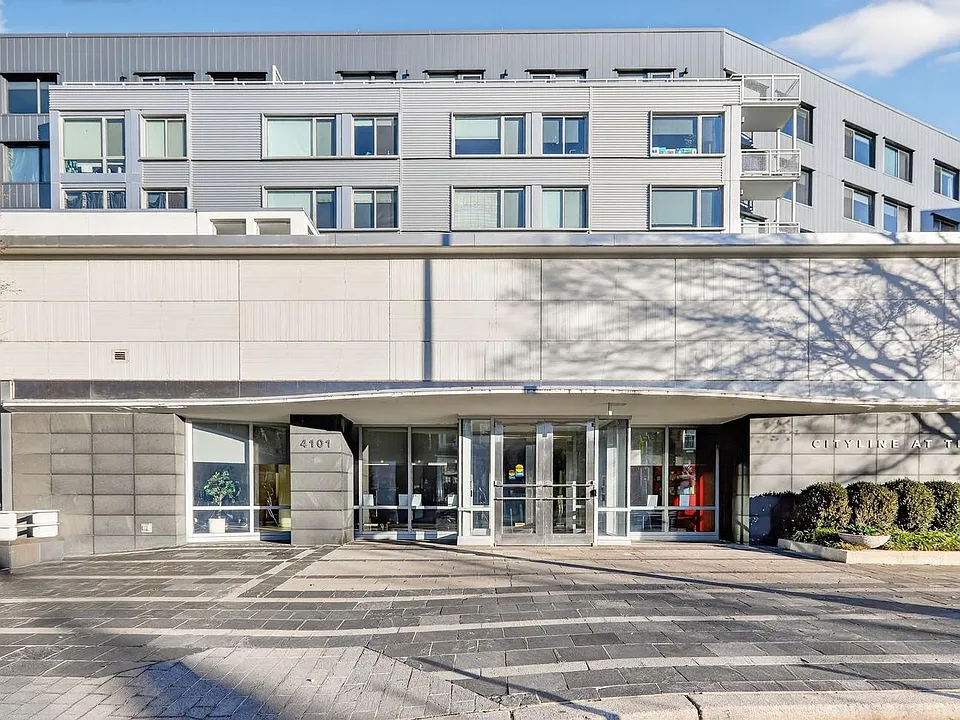 4101 Albemarle St NW #321