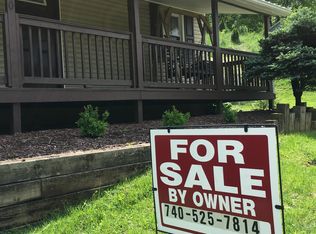 310 Caywood Rd, Marietta, OH 45750