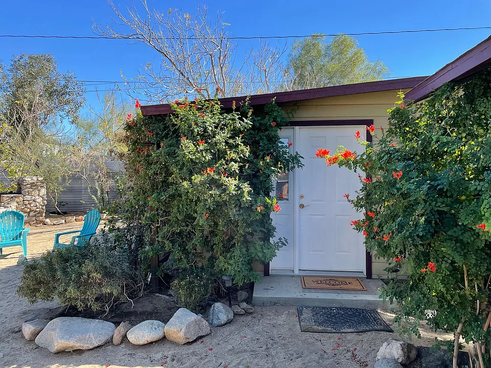 Valley View Cir