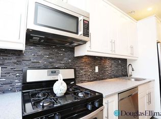 450 Myrtle Ave #1C, Brooklyn, NY 11205