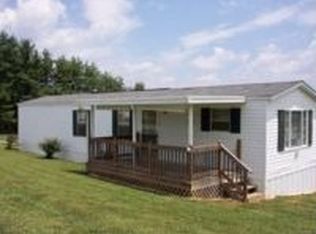 14 Town View Ct, Flat Rock, NC 28731