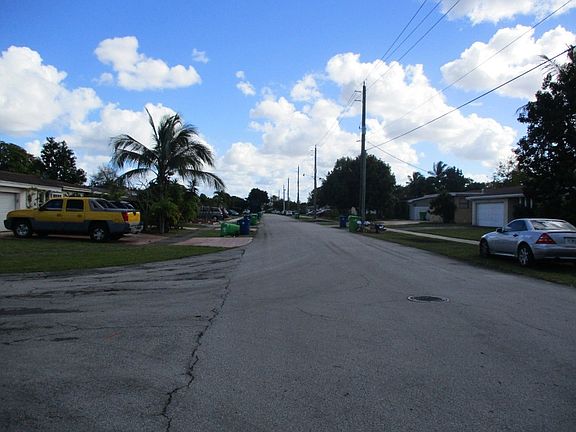 5th image of 8101 NW 20th Ct
