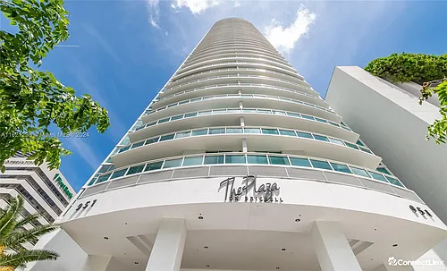 951 Brickell Ave #1904 Photo 1