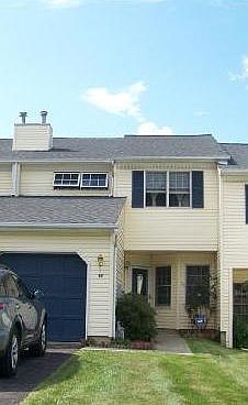 1st image of 40 Winding Brook Dr