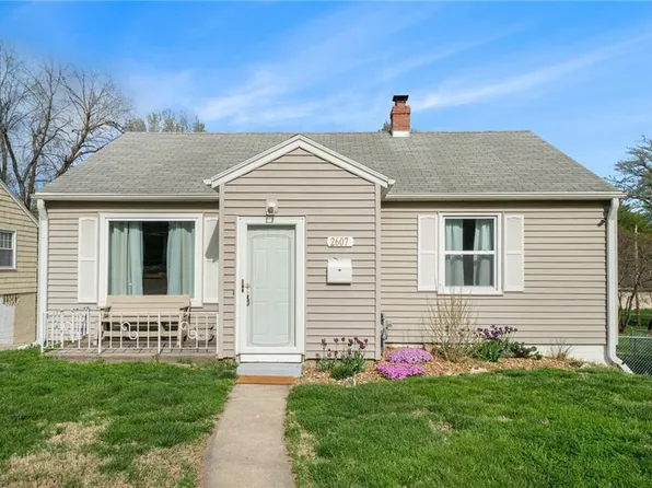 2607 Parallel Ave, Saint Joseph, MO 64506