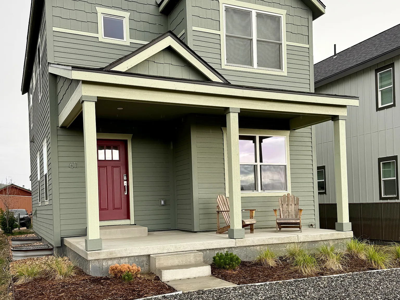 4 bed, 3.5 bath, 2124 sqft, $3,500 — Photo 1