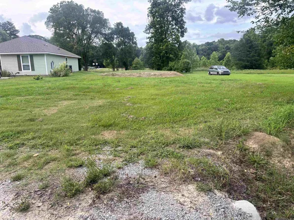2265 Gore Rd, Baton Rouge, LA 70807