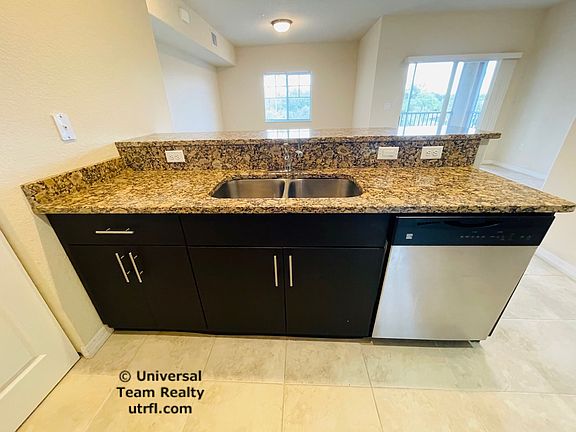 3rd image of 13160 Bella Casa Cir #3117-1